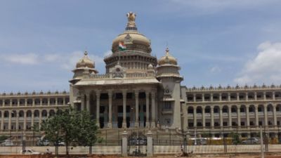 ಸಾಲ, ಹಗರಣಗಳ ನಡುವೆ ಕಾಂಗ್ರೆಸ್ ಸರ್ಕಾರದ ಸಂಭ್ರಮವೇ? ವಿಪಕ್ಷ ನಾಯಕರ ಸಾಲು ಸಾಲು ಪ್ರಶ್ನೆಗಳು