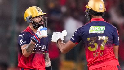 RCB Playoff: ಆರ್‌ಸಿಬಿ ಪ್ಲೇ-ಆಫ್‌ ಲೆಕ್ಕಾಚಾರ ಹೀಗಿದೆ