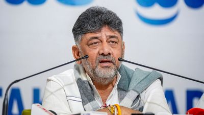 ಶೃಂಗೇರಿ ಮರುಎಣಿಕೆ: ಕಾಂಗ್ರೆಸ್ ಮತಗಳನ್ನು ತಿದ್ದಲಾಗಿದೆ - ಡಿಸಿಎಂ ಡಿ.ಕೆ. ಶಿವಕುಮಾರ್ ಗಂಭೀರ ಆರೋಪ