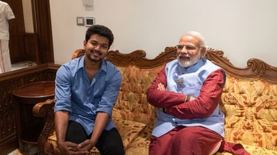 ಬಿಜೆಪಿ ಜೊತೆಗೆ ಟಿವಿಕೆ ಕೈಜೋಡಿಸುವ ಬಗ್ಗೆ ತಮಿಳುನಾಡಿನಲ್ಲಿ ಬಿಸಿಬಿಸಿ ಚರ್ಚೆ: ವೈರಲ್ ಆಗ್ತಿದೆ ವಿಜಯ್-ಮೋದಿ ಭೇಟಿಯ ಫೋಟೊ