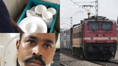 Video Viral: ರೈಲಿನ ಟಾಯ್ಲೆಟ್‌ನಲ್ಲಿ ಆಹಾರ ತಟ್ಟೆ ಇಟ್ಟ ಸಿಬ್ಬಂದಿ! ಪ್ರಯಾಣಿಕರ ಆಕ್ರೋಶ