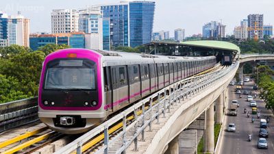 Bengaluru Metro: ವಿಸ್ತರಣೆಗಾಗಿ 460 ಕೋಟಿ ರೂಪಾಯಿ ಸಂಗ್ರಹಕ್ಕೆ ಬಿಎಂಆರ್‌ಸಿಎಲ್ ಮಾಸ್ಟರ್ ಪ್ಲಾನ್     