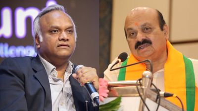 ಹೈಕಮಾಂಡ್ ಮೆಚ್ಚಿಸಲು ಆರ್‌ಎಸ್‌ಎಸ್‌ ವಿಚಾರ ಬಿಟ್ಟು ಕಾನೂನು ಸುವ್ಯವಸ್ಥೆ ನೋಡಿ: ಪ್ರಿಯಾಂಕ್‌ಗೆ ಬೊಮ್ಮಾಯಿ ಕಿವಿಮಾತು