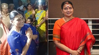 ಸನಾತನ ಧರ್ಮವನ್ನು ಅವಹೇಳನ ಮಾಡೋ ಮಗ, ಮೈಸೂರು ಚಾಮುಂಡಿ ಬೆಟ್ಟಕ್ಕೆ ಉದಯನಿಧಿ ಸ್ಟಾಲಿನ್ ಅಮ್ಮ ದುರ್ಗಾ ಭೇಟಿ