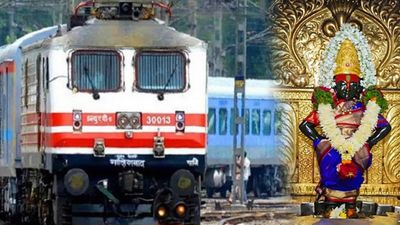 'ಗೋಲ್ ಗುಂಬಜ್' ಎಕ್ಸ್‌ಪ್ರೆಸ್‌ಗೆ ಹೊಸ ಮಾರ್ಗ: ಹುಬ್ಬಳ್ಳಿ-ಗದಗ ನಿಲ್ದಾಣಗಳಿಗೆ ಗುಡ್‌ಬೈ, ಪ್ರಯಾಣಿಕರ ಆಕ್ರೋಶ