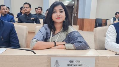 ಕಾರ್ಪೊರೇಟ್ ಕೆಲಸದ ಒತ್ತಡದ ನಡುವೆ UPSC ಪಾಸ್: ಕೋಚಿಂಗ್ ಇಲ್ಲದೇ ವಿಪ್ರೋ ಉದ್ಯೋಗಿ ಶ್ವೇತಾ ಭಾರತಿ ಈಗ IAS ಅಧಿಕಾರಿ