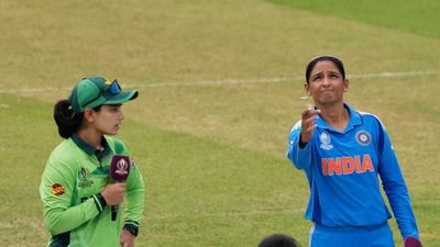 ಮಹಿಳಾ ಟಿ20 ವಿಶ್ವಕಪ್ 2026: ಪಾಕಿಸ್ತಾನದ ವಿರುದ್ಧ ಟೀಮ್ ಇಂಡಿಯಾ ಪ್ಲೇಯಿಂಗ್ 11 ಹೇಗಿರಲಿದೆ?        