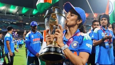 ಮಹಿಳಾ ಟಿ20 ವಿಶ್ವಕಪ್ 2026; ಪಾಕ್ ವಿರುದ್ಧದ ಪಂದ್ಯಕ್ಕೂ ಮುನ್ನ ಜೆಮಿಮಾಗೆ ವಾಚ್‌ಮ್ಯಾನ್ ಎಚ್ಚರಿಕೆ ಸಂದೇಶ      