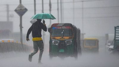 Karnataka Rain: ನಿಮ್ಮೂರಲ್ಲಿ ಮುಂದಿನ 3 ದಿನ ಮಳೆ ಇರುತ್ತಾ? ಇಲ್ಲಿದೆ ಹವಾಮಾನ ಇಲಾಖೆಯ ಪಕ್ಕಾ ವರದಿ