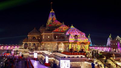 ಅಯೋಧ್ಯೆ ರಾಮ ಮಂದಿರದಲ್ಲಿ ದುಡ್ಡು ಕದ್ದವರ ಬಳಿ ಫಾರ್ಮ್‌ಹೌಸ್‌, ಸ್ಕಾರ್ಪಿಯೋ - ಐಷಾರಾಮಿ ಜೀವನ!