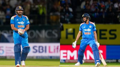 IND Vs AFG: ರನ್ ಔಟ್ ಆದ ಬಳಿಕ ರೋಹಿತ್ ಶರ್ಮಾ ಹೇಳಿದ್ದೇನು? ರಹಸ್ಯ ಬಿಚ್ಚಿಟ್ಟ ನಾಯಕ ಶುಭ್ಮನ್ ಗಿಲ್