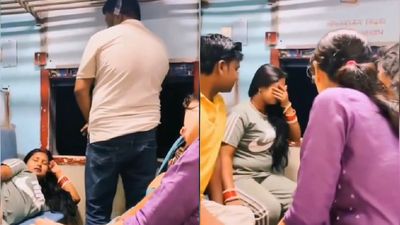 Video Viral: ರೈಲು ಕಿಟಕಿಯಿಂದ ಮೂತ್ರ ವಿಸರ್ಜನೆ ಮಾಡಿ ಮುಖಕ್ಕೆ ಸಿಂಪಡಿಸಿದ ವ್ಯಕ್ತಿ! ನೆಟ್ಟಿಗರಿಂದ ಭಾರೀ ಆಕ್ರೋಶ