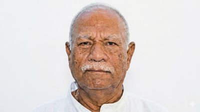 ತುಮಕೂರು ವಿವಿಯ ಘಟಿಕೋತ್ಸವದಲ್ಲಿ 76ನೇ ವಯಸ್ಸಿನಲ್ಲಿ ಎಲ್‌ಎಲ್‌ಎಂ ರ‍್ಯಾಂಕ್ ಪಡೆದ ವಿ.ತಿಪ್ಪೇಸ್ವಾಮಿ