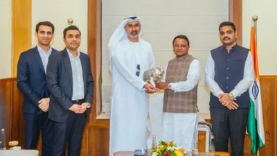 Adani: ಒಡಿಶಾದಲ್ಲಿ ₹1.08 ಲಕ್ಷ ಕೋಟಿ ಹೂಡಿಕೆ, 53,500 ಉದ್ಯೋಗ ಸೃಷ್ಟಿ ನಿರೀಕ್ಷೆ      