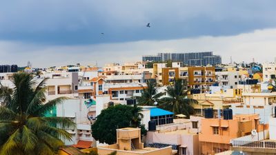 Bengaluru Property: ಬೆಂಗಳೂರು ಆಸ್ತಿದಾರರಿಗೆ ಶಾಕ್! ಪಿತ್ರಾರ್ಜಿತ ಜಮೀನು ಹಂಚಿಕೆಗೆ ಶೇ.45 ಭೂಮಿ ಮೀಸಲಿಡುವ ಹೊಸ ಪ್ರಸ್ತಾವನೆ
