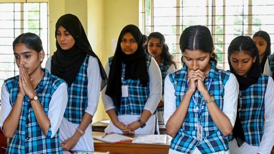 CBSE 12ನೇ ತರಗತಿ ಪೂರಕ ಪರೀಕ್ಷೆ ಮುಂದೂಡಿಕೆ; ಕಾಲೇಜು ಪ್ರವೇಶಾತಿ ವಿಳಂಬದ ಬಗ್ಗೆ ವಿದ್ಯಾರ್ಥಿಗಳ ಆತಂಕ