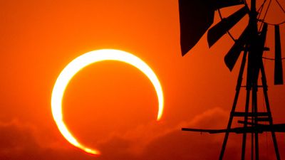  'റിംഗ് ഓഫ് ഫയർ'; ഫെബ്രുവരി 17-ന് ആകാശത്ത് അപൂർവ്വ വിസ്മയം