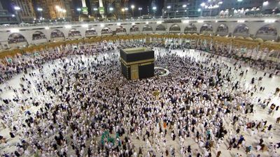 ഉംറ തീർത്ഥാടകർ ശ്രദ്ധിക്കുക! ഏപ്രിൽ 29-നകം രാജ്യം വിടണം; മുന്നറിയിപ്പുമായി സൗദി അറേബ്യ