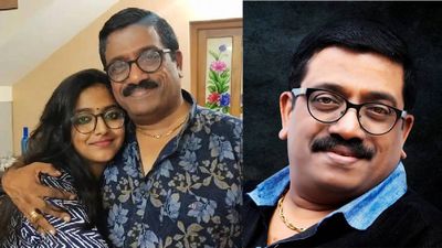 ഒരു അവാര്‍ഡ് എന്റെ കുടുംബത്തിലേക്ക്; സന്തോഷം പങ്കുവെച്ച് ശരത്; വര്‍ഷ എന്റെ സഹോദര പുത്രി