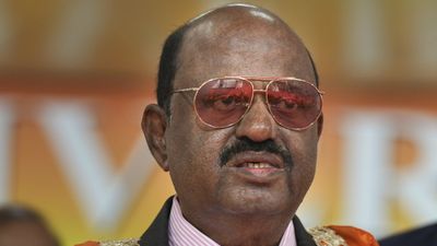 പശ്ചിമ ബംഗാൾ ഗവർണർ സിവി ആനന്ദബോസ് രാജിവെച്ചു; നീക്കം തിരഞ്ഞെടുപ്പ് അടുത്തിരിക്കെ, ഞെട്ടിച്ചെന്ന് മമത