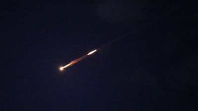 ഇറാനൊപ്പം ചേര്‍ന്ന് ഹൂതികളും...! ഇസ്രായേലിലേക്ക് മിസൈല്‍ വര്‍ഷം, യുദ്ധം പുതിയ തലത്തിലേക്ക്