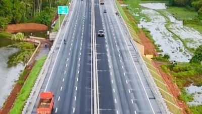 ദേശീയപാത 66 ല്‍ എന്‍ട്രിയും എക്‌സിറ്റുമില്ല; കാലിക്കറ്റ് സര്‍വകലാശാലയിലേക്ക് എങ്ങനെയെത്തും?