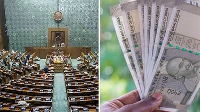 എംപി ശമ്പളം വേണ്ട..! ലോക്‌സഭാ എംപിമാരില്‍ ശമ്പളം വേണ്ടെന്ന് വെച്ചവര്‍ ഇവര്‍