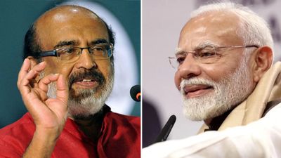 കേന്ദ്രഫണ്ട് കേരളം കൊള്ളയടിച്ചുവെന്ന് മോദി; കേന്ദ്ര പുരസ്‌കാരങ്ങള്‍ നിരത്തി ഐസകിന്റെ മറുപടി