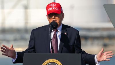 അറബ് രാജ്യങ്ങളും ഇറാനെതിരായ സൈനിക നീക്കത്തിൽ ചേരാൻ ശ്രമിക്കുന്നുവെന്ന് ട്രംപ്; 'വലുത് വരാനുണ്ട്'