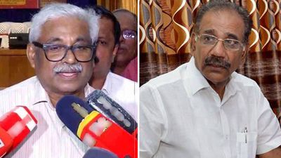 'ഇങ്ങനാണേല്‍ ഞാനില്ല'; പിണങ്ങിയിറങ്ങി ശശീന്ദ്രന്‍, എന്‍സിപിയിലും ആര്‍ജെഡിയിലും അതൃപ്തി പുകയുന്നു