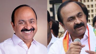 ജയിച്ചാല് നാല് സ്വതന്ത്രര് യുഡിഎഫിനൊപ്പം നില്ക്കുമെന്ന് സതീശന്; സിപിഎം നേതാക്കളും പിന്തുണക്കും