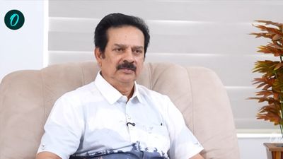 'വീട്ടിലേക്ക് എത്തിയത് ചായ കുടിക്കാന്, കിറ്റുമായി ബിജെപിക്ക് ഒരു ബന്ധവുമില്ല';ദേവൻ