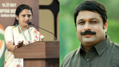 'അത് താങ്കൾ വിചാരിച്ചാൽ നടക്കില്ല, തരത്തിൽ പോയി കളിക്ക് നികേഷേ'; മറുപടിയുമായി ദീപ്തി മേരി വർഗീസ്