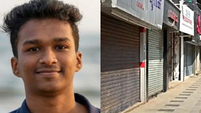 ഹർത്താൽ! നാളെ കേരളം നിശ്ചലമാകും; യാത്രക്കാരും വിദ്യാർത്ഥികളും ശ്രദ്ധിക്കുക