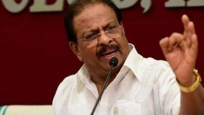 സതീശന് വനവാസത്തിന് പോകണോയെന്ന് ചോദ്യം; വാക്ക് പാലിക്കണമല്ലോയെന്ന് കെ സുധാകരൻ