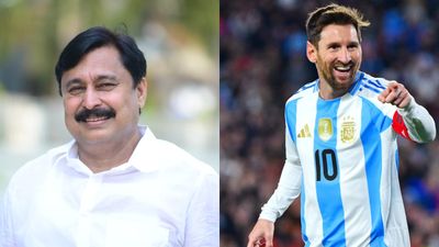 മെസ്സിയും സംഘവും കേരളത്തെ ചതിച്ചു!  കേസ് കൊടുക്കുമെന്ന് മന്ത്രി വി അബ്ദുറഹ്മാൻ