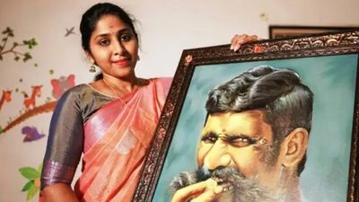 ആരാണ് വിദ്യ റാണി; തമിഴ്നാട് തിരഞ്ഞെടുപ്പില് ശ്രദ്ധാ കേന്ദ്രം, മേട്ടൂരില് വെന്നിക്കൊടി നാട്ടുമോ