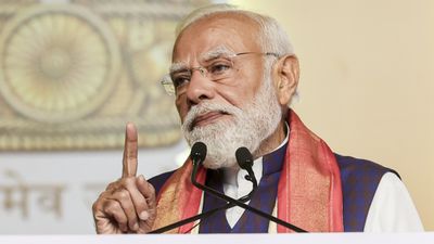 'വിദേശ യാത്ര വേണ്ട, ഒരു വർഷത്തേക്ക് സ്വർണം വാങ്ങേണ്ട, വർക്ക് ഫ്രം ഹോം പ്രോത്സാഹിപ്പിക്കണം'; മോദി 