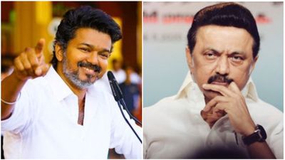 സ്റ്റാലിനെ വീണ്ടും നിയമസഭയിലെത്തിക്കാന്‍ നീക്കം; ചര്‍ച്ച ഇങ്ങനെ, വിജയ്ക്ക് പൂട്ടിടാന്‍ ഡിഎംകെ തന്ത്രം