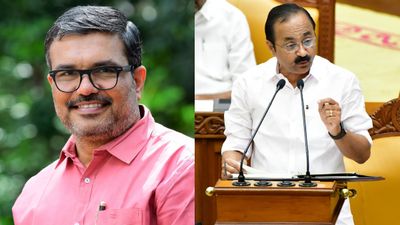 'നാട്ടില്‍ മുഴുവന്‍ വീര്യം കുറഞ്ഞ മദ്യമൊഴുക്കാനാണ് യുഡിഎഫ് സർക്കാരിന്റെ തീരുമാനം'; എംബി രാജേഷ്