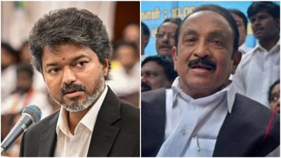 വൈക്കോ വിജയ് പക്ഷത്തേക്ക്; തമിഴ്‌നാട്ടില്‍ ഡിഎംകെ ഒറ്റപ്പെടുന്നു, നിര്‍ണായക കൂടിക്കാഴ്ച