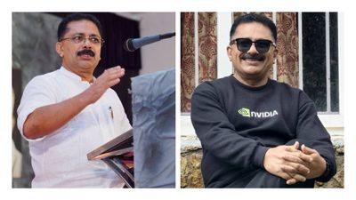 ''ചെവിക്ക് പിടിച്ചത് ചിരിച്ച് കൊണ്ട്, വേദനിപ്പിച്ചിട്ടില്ല'', വിവാദത്തിൽ പ്രതികരിച്ച് കെടി ജലീൽ
