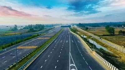 കോട്ടയം-എറണാകുളം ഇടനാഴിക്ക് ദേശീയപാത പദവി? നടപടികള് വേഗത്തിലാക്കാന് കേരളം