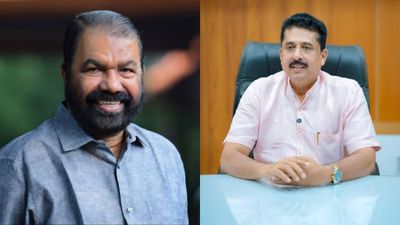 ഫിഫ ലോകകപ്പ് ഫൈനൽ; സ്കൂളുകൾക്ക് അവധി നൽകണമെന്ന് വി ശിവൻകുട്ടി, ആവശ്യം ശക്തമാവുന്നു