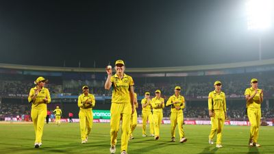 ୨ ମହିଳା ଅଷ୍ଟ୍ରେଲୀୟ କ୍ରିକେଟରଙ୍କୁ ଅସଦାଚରଣ