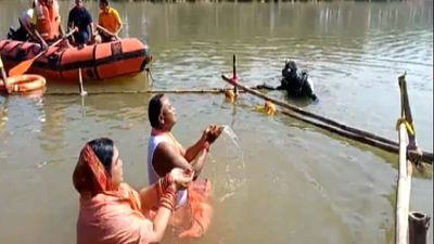 ମକର ବୁଡ଼ ପକାଇଲେ ମୁଖ୍ୟମନ୍ତ୍ରୀ ମୋହନ ମାଝୀ