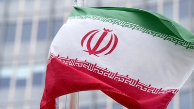 ଷ୍ଟେଟ ଅଫ୍ ହରମୁଜକୁ ବନ୍ଦ କଲା ଇରାନ, କୌଣସି ବି ଜାହାଜ ଅତିକ୍ରମ କଲେ ଧ୍ୱଂସ ଚେତାବନୀ..