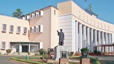 ଦାଦନ ଯିବାରେ ବଲାଙ୍ଗୀର ଜିଲ୍ଲା ସର୍ବାଗ୍ରେ