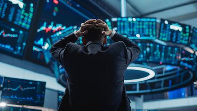 ଯୁଦ୍ଧରେ ଦୋହଲି ଯାଇଛି ଭାରତୀୟ ସେୟାର ବଜାର, ନିବେଶକ ହରାଇଲେ ୯ ଲକ୍ଷ କୋଟି ଟଙ୍କା