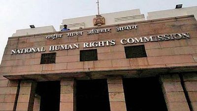 କଟକ SCBରେ ନିଆଁ ଲାଗି ୧୦ ଜଣଙ୍କ ମୃତ୍ୟୁ ଘଟଣା,ମୁଖ୍ୟ ସଚିବଙ୍କୁ ରିପୋର୍ଟ ମାଗିଲେ ଜାତୀୟ ମାନବାଧିକାର କମିଶନ